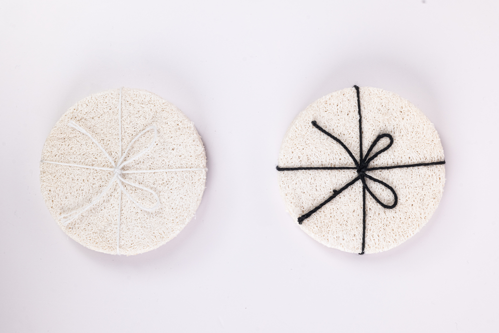 Natural  Loofah Facial Pad