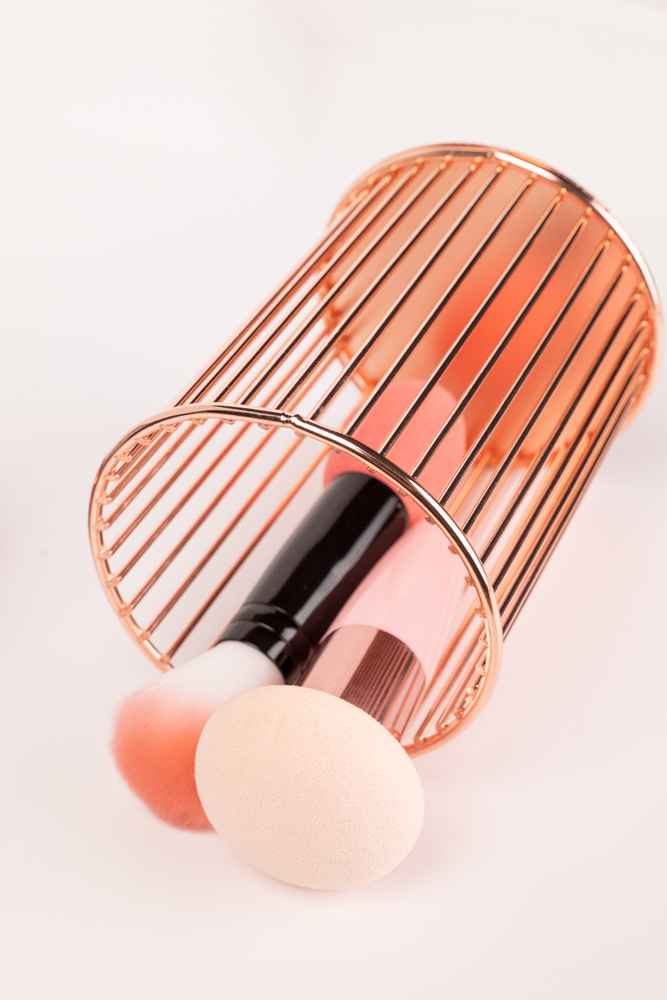 Beauty Blender/ Makeup Sponge With Handle