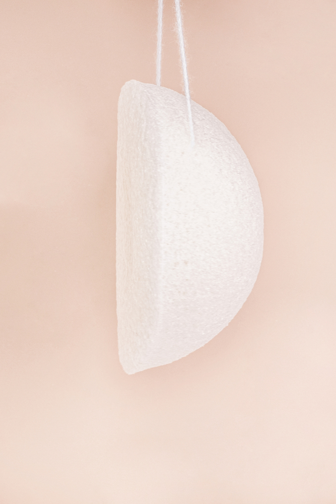 Lyophilized Half-circle Konjac Facial Cleanser