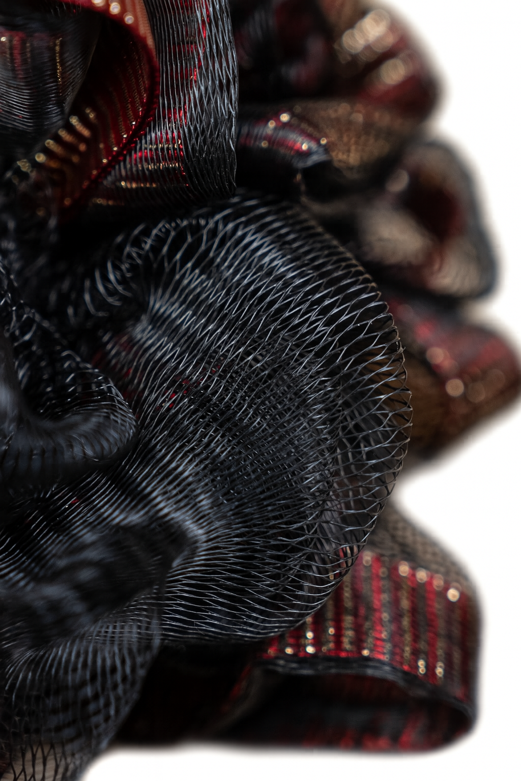 Black Dark Red Gold Thread Bath Sponge
